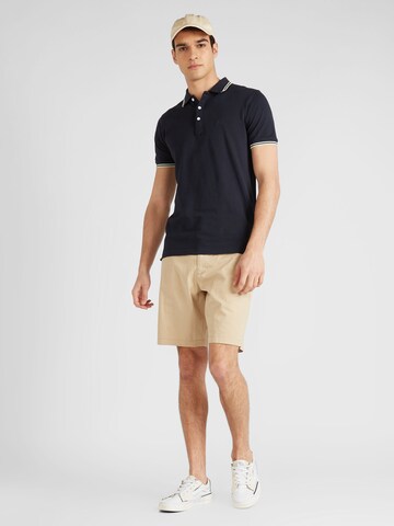 HOLLISTER Regular Shorts in Grün