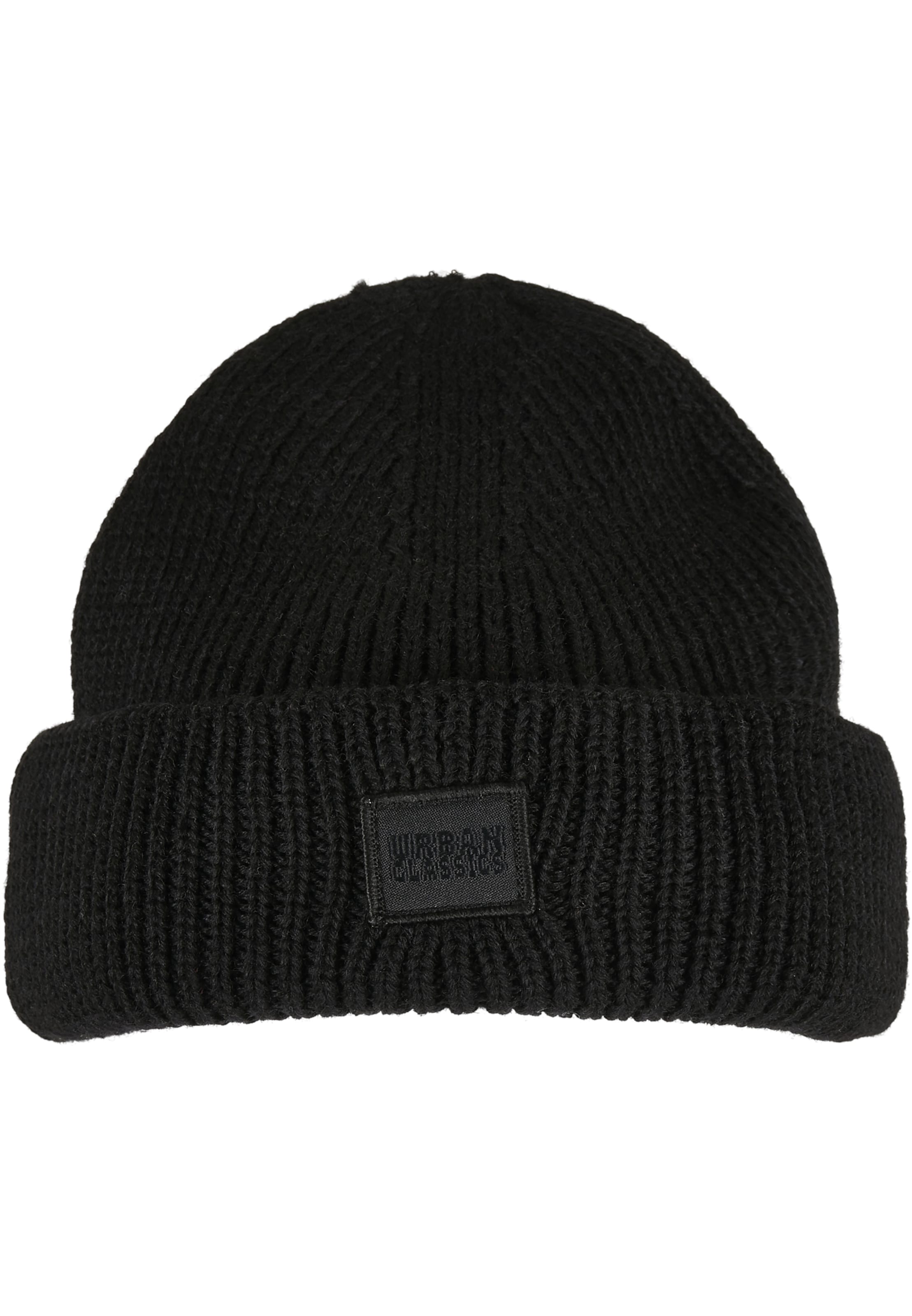 Urban Classics Beanie in Black: front