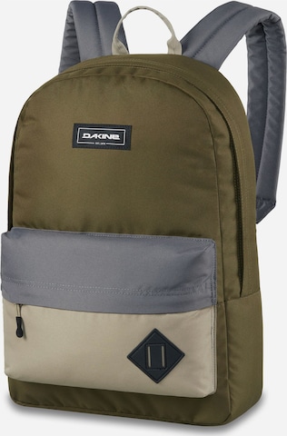 DAKINE Backpack in Green: front