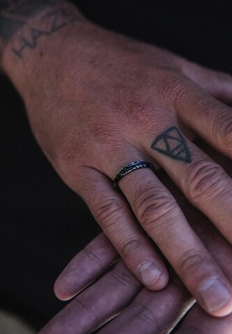 Haze&Glory Ring 'Slider' in Grijs: voorkant