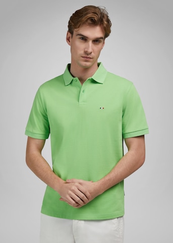 HECHTER PARIS Shirt in Green: front