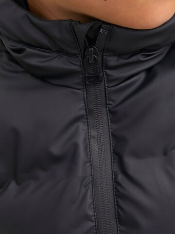 Jack & Jones Junior Winter Jacket in Black