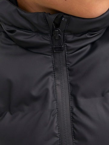 Jack & Jones Junior Winter Jacket in Black