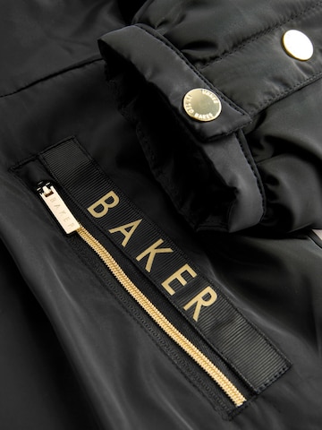 Baker by Ted Baker Пальто в Черный