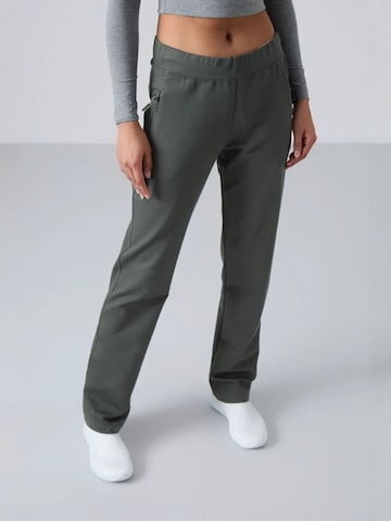 Regular Pantalon de sport Tommy Life en vert