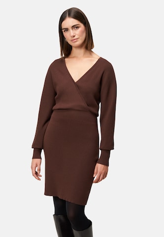 zero Knit dress in Brown: front