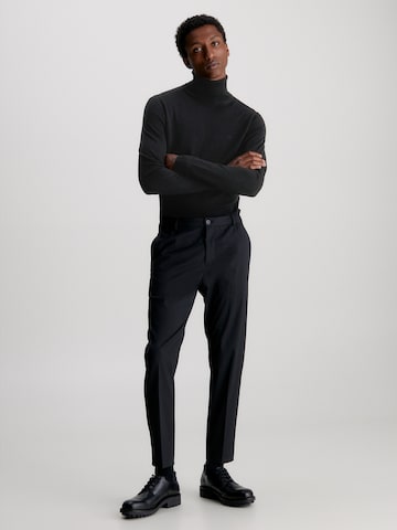 Calvin Klein Sweater in Black