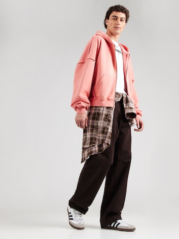 Giacca di felpa 'ACRONYM' di Atelier de roupa in rosa