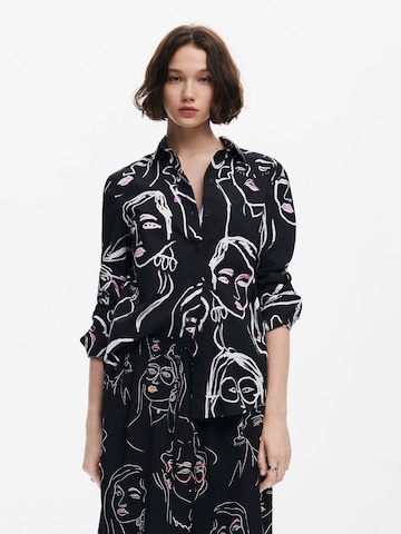 Desigual Μπλούζα σε μαύρο: μπροστά