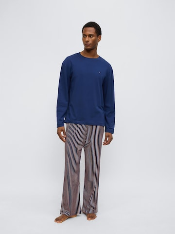 TOMMY HILFIGER Pyžamo dlouhé – modrá: přední strana
