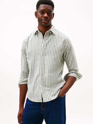 Regular fit Cămașă de la TOMMY HILFIGER pe verde: față