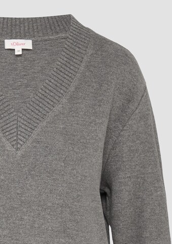 s.Oliver Pullover in Grau