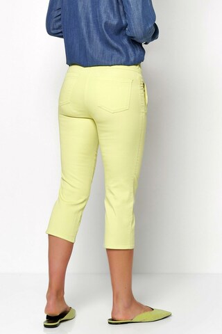 Relaxed by TONI Slimfit Hose in Gelb