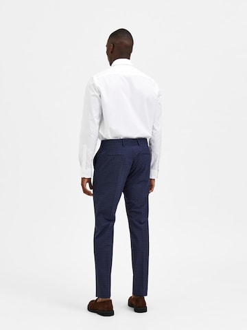 Coupe slim Pantalon à plis SELECTED HOMME en bleu