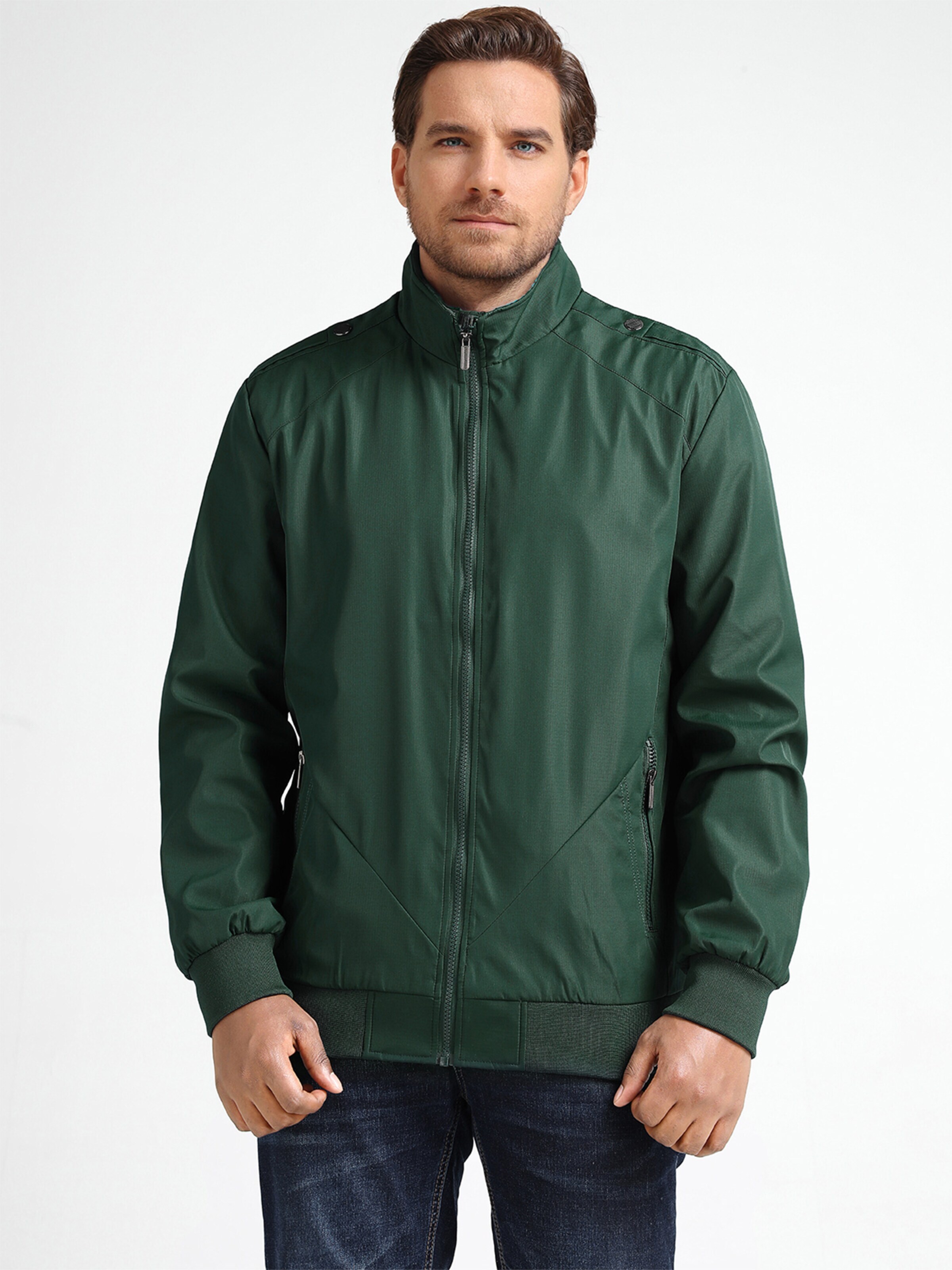 YOUTHUP Between-Season Jacket 'Stehkragen' in Green: front