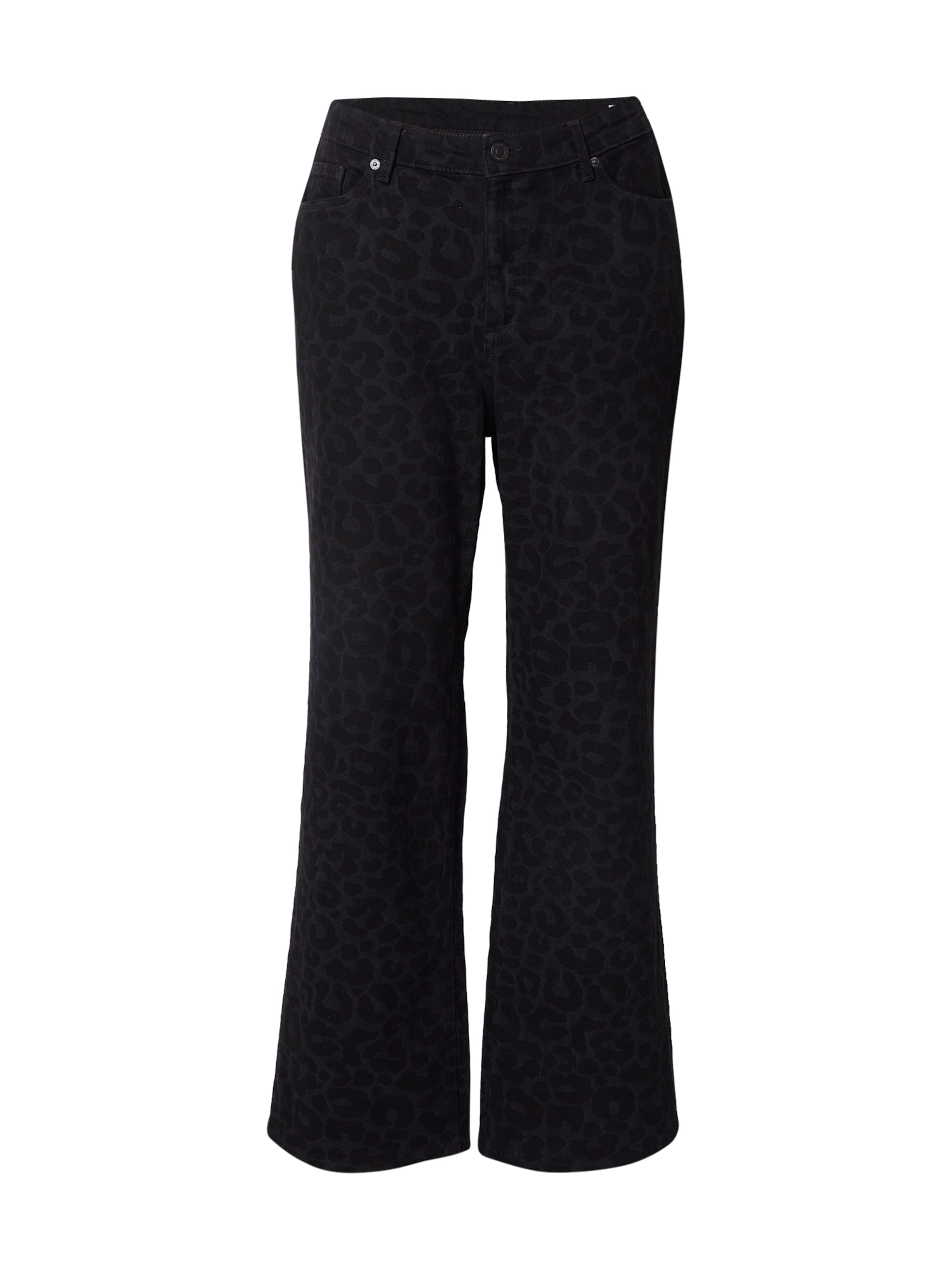 regular Jeans 'VMCTESSA' di Vero Moda Curve in nero: frontale