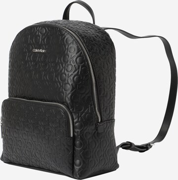 Calvin Klein - Mochila em preto