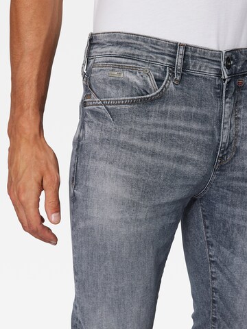 Mavi Skinny Jeans 'JAMES' in Grau