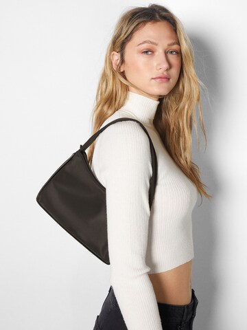 Bershka Tasche in Schwarz