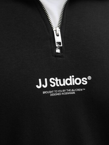 Jack & Jones Plus - Sudadera 'JJESoho' en negro