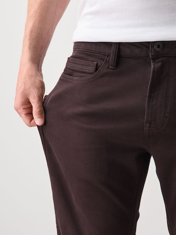 Next Slimfit Jeans in Rood