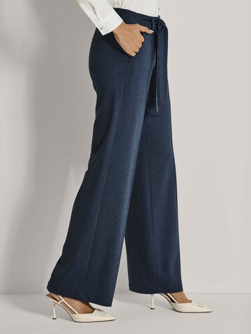 Loosefit Pantalon à plis MADELEINE en bleu