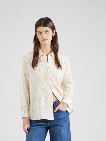 sessun Blouse in White: front