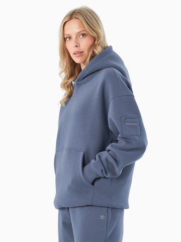 Organication Sweatshirt in Blue