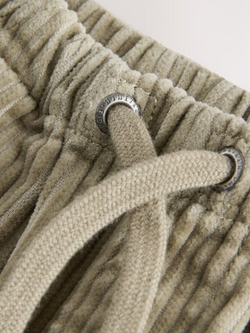 Next Regular Hose in Grün