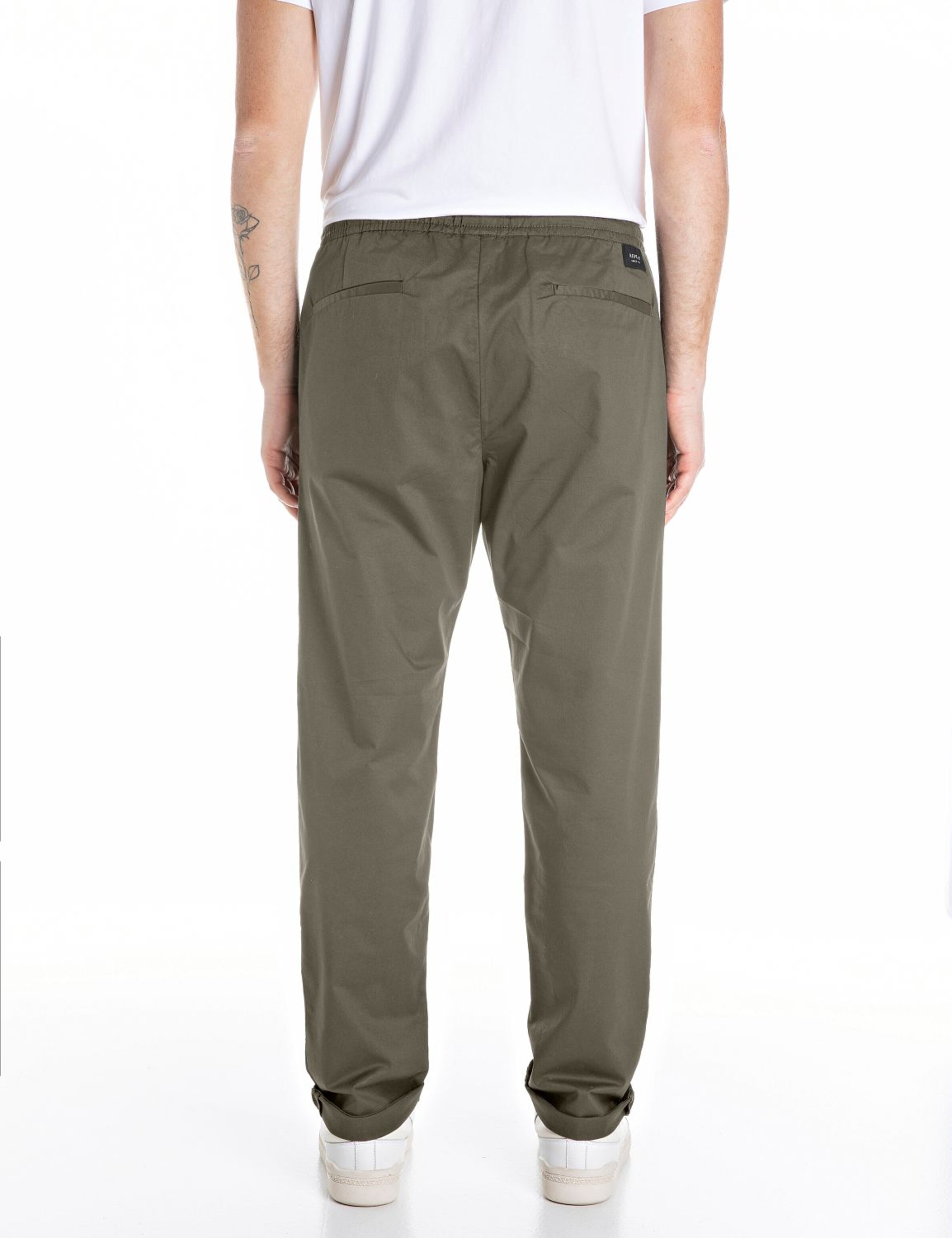 REPLAY Loose fit Pleat-Front Pants in Green