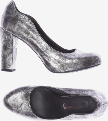 TAMARIS High Heels & Pumps in 40 in Silver: front