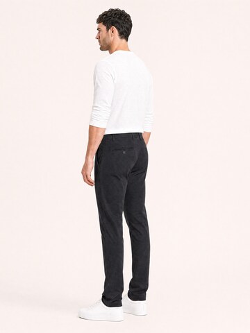 yazubi Slim fit Chino Pants 'Kyle' in Black