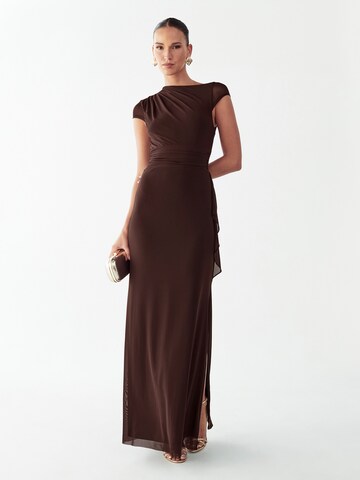 BWLDR Avondjurk 'HOWARD' in Bruin
