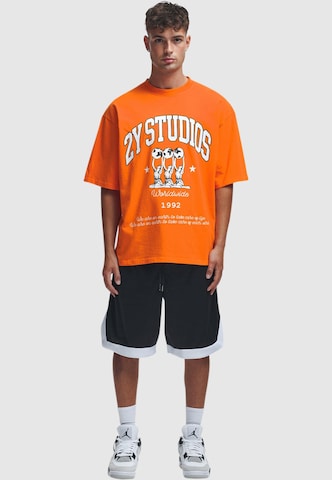 2Y Studios Majica 'Globus' | oranžna barva