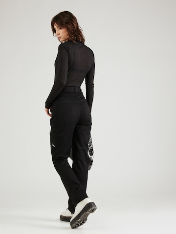 Calvin Klein Jeans Regularen Kargo hlače | črna barva