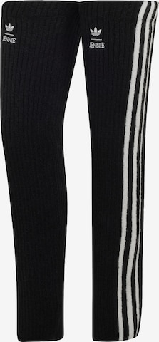 ADIDAS ORIGINALS Návleky na nohy 'Adiluna Season 2 x Jennie' – černá: přední strana