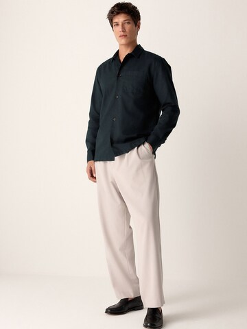 Next Regular Fit Hemd in Schwarz