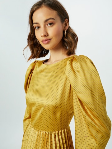 Closet London Dress in Yellow