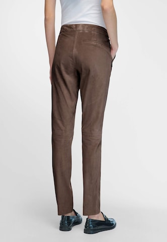 Fadenmeister Berlin Slim fit Pants in Brown