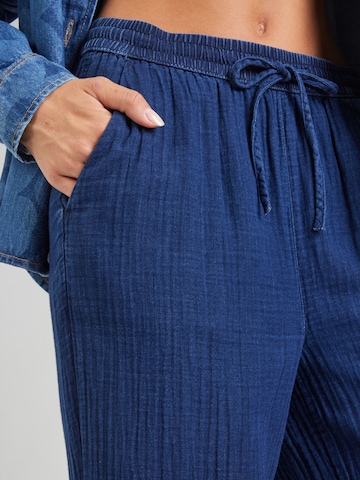 Wide leg Pantaloni de la s.Oliver pe albastru