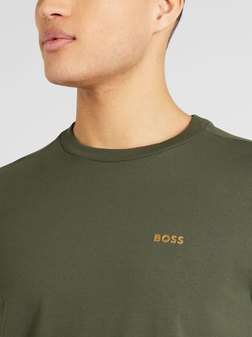 BOSS Green قميص بلون أخضر