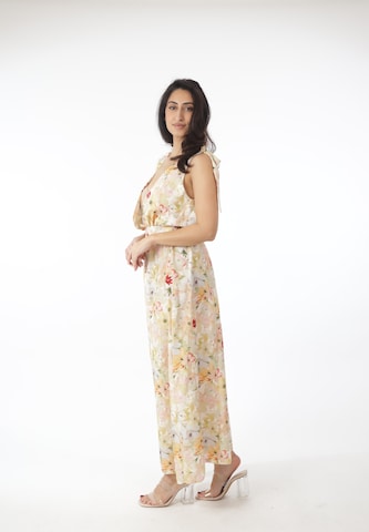 Elara Kleid in Beige