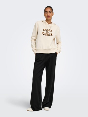 Sweat-shirt 'ONLMaia' ONLY en beige