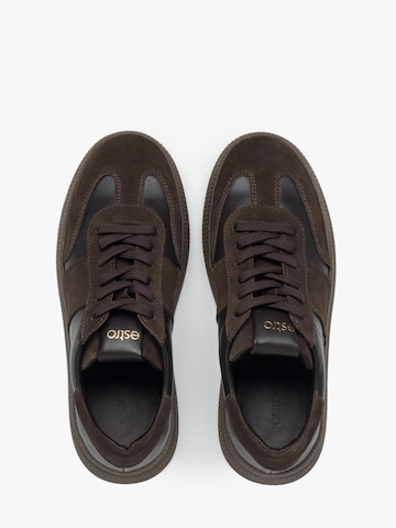 Estro Låg sneaker '09-32998' i brun