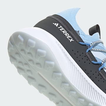 Chaussure basse 'Voyager 21' ADIDAS TERREX en bleu