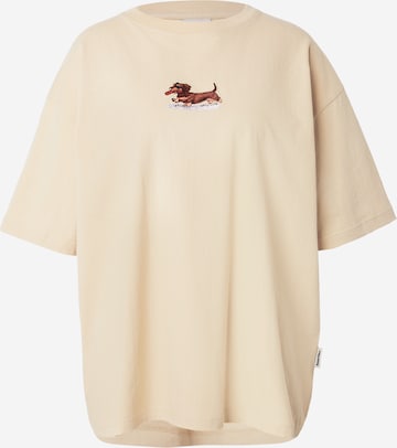 T-shirt oversize 'DACHSHUND' Kaotiko en beige : devant