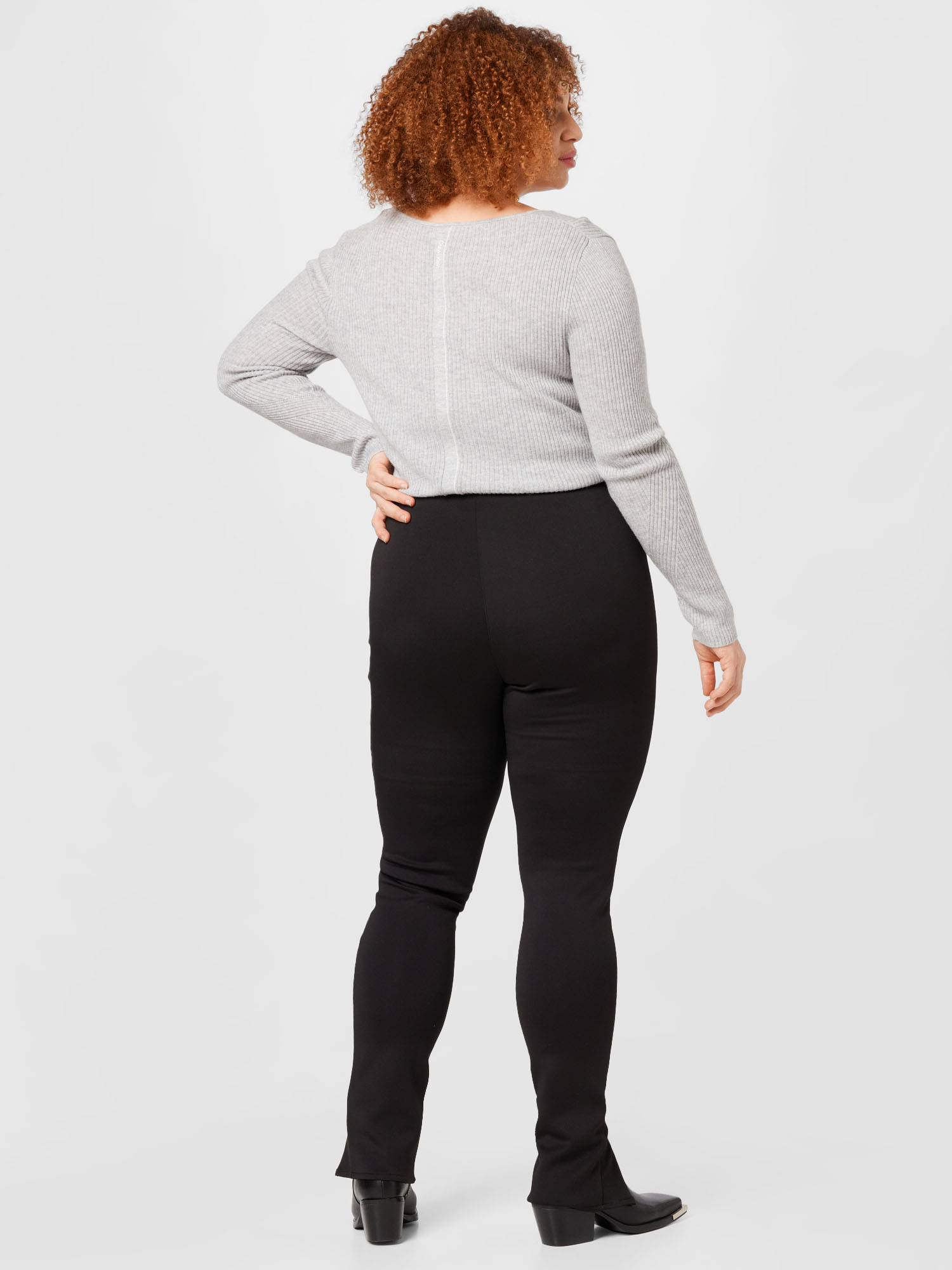 Plus size Kobiety Calvin Klein Curve Spodnie w kolorze Czarnym 
