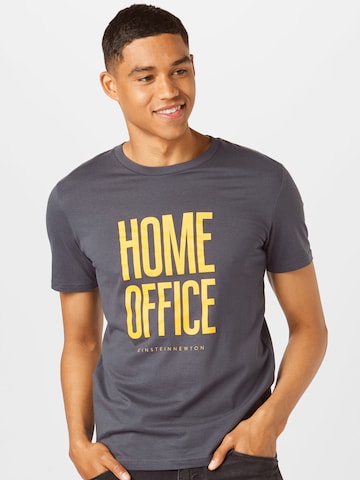 Tricou 'Home Office' de la EINSTEIN & NEWTON pe albastru: față