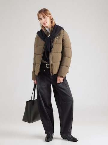 GUESS Jacke in Braun