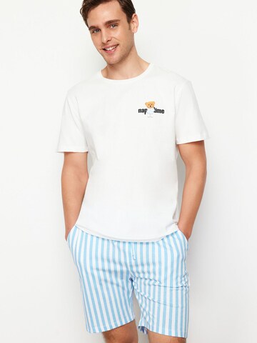 Pyjama court Trendyol en beige : devant